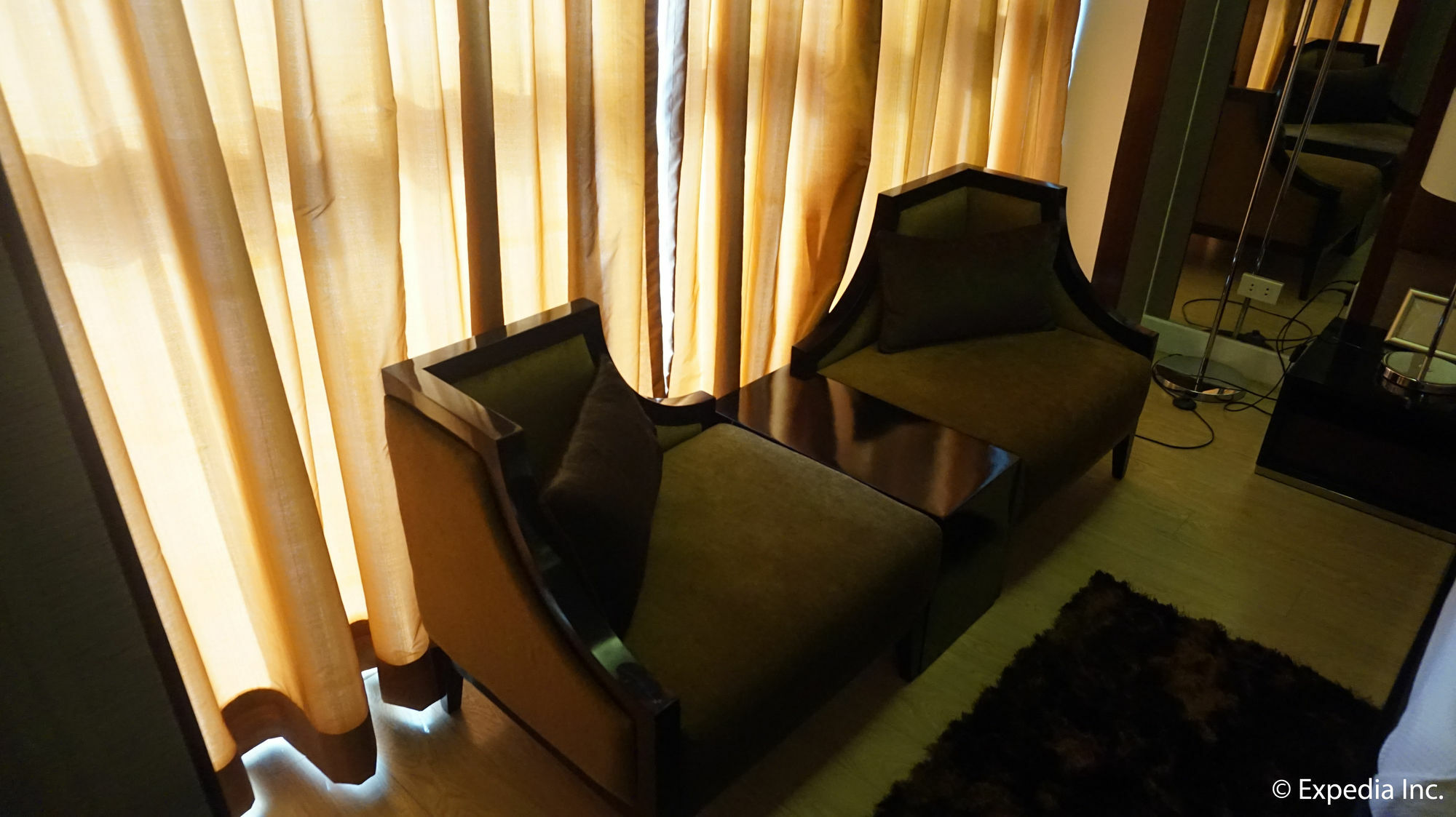 Shang Luxury Suites Mandaluyong 외부 사진